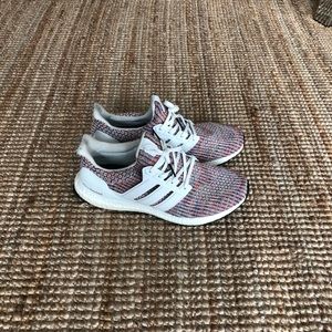 Adidas Ultraboost 4.0